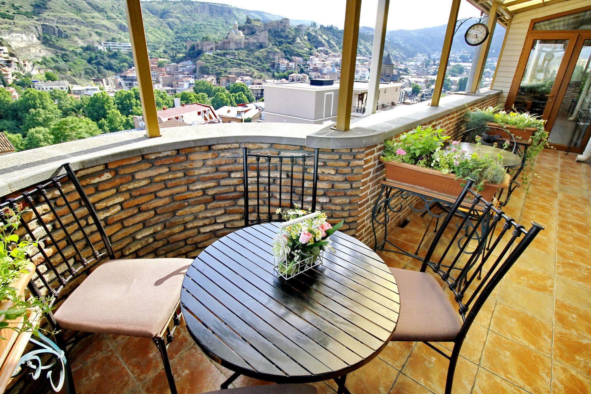 Penthouse Hotel Tbilisi Ngoại thất bức ảnh