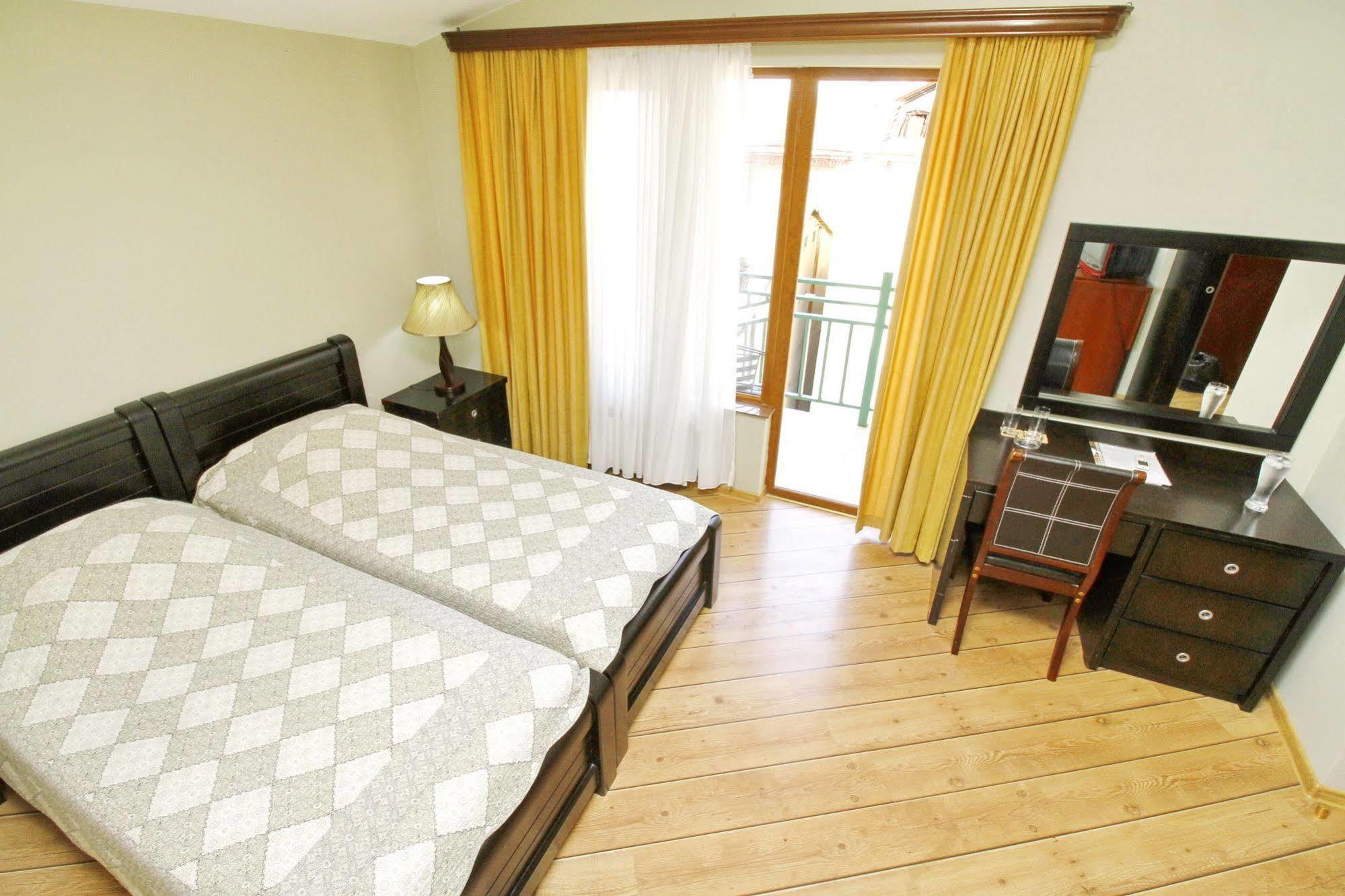 Penthouse Hotel Tbilisi Ngoại thất bức ảnh